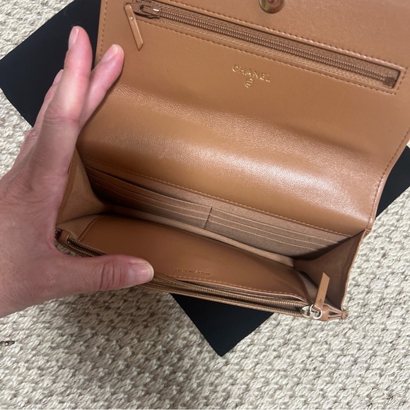 Chanel Brown Quilted Lambskin 19 Wallet on Chain Gold and Ruthenium Hardware - Picture 10 of 13